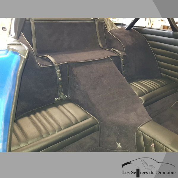 Alpine A110 rear seat