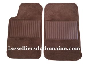 Alfa Romeo Roméo sur tapis sur-tapis moquette marron chocolat