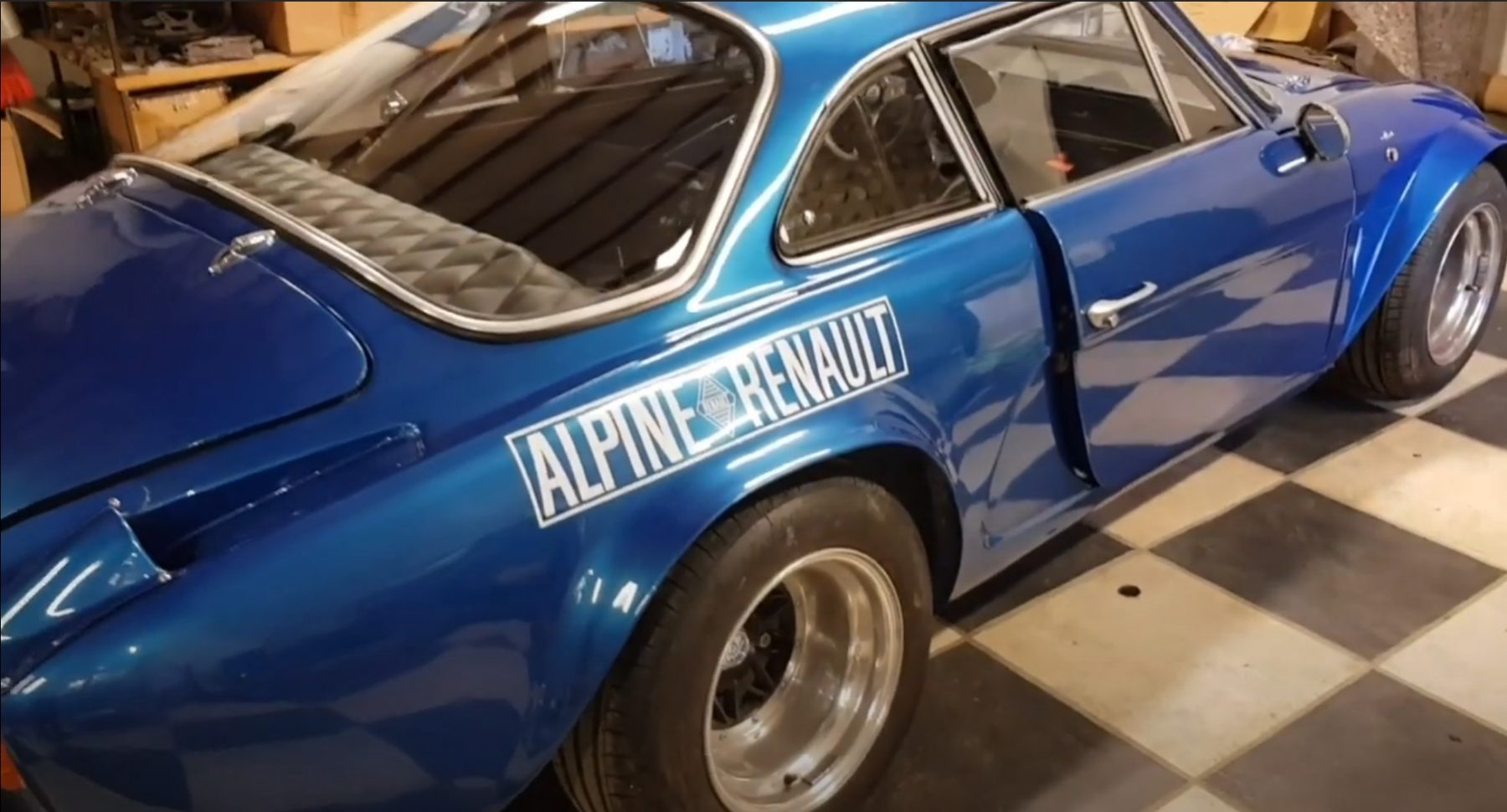 Alpine A110