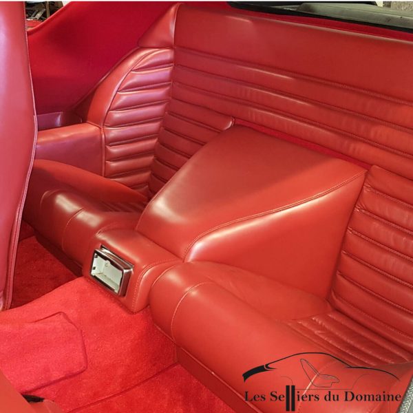 Rear seat cover for Alpine A310 4 cylinder bench in burgundy leather