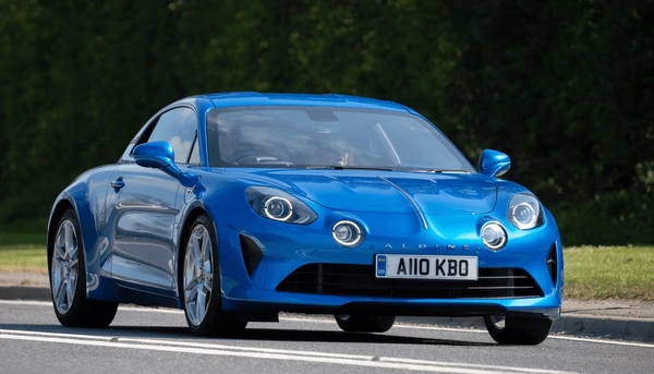 Alpine A110 intérieur : comprendre, choisir et rénover sa Berlinette